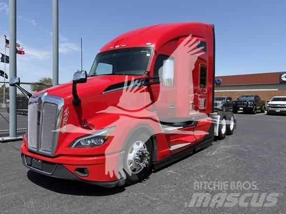 Kenworth T680 Tractor Units