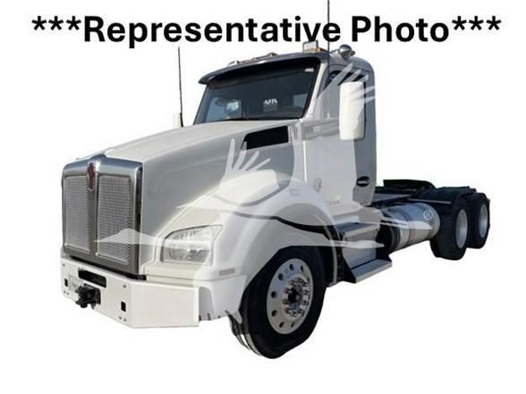 Kenworth T880 Tractor Units