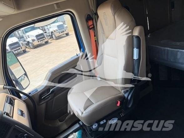 Kenworth T880 Tractor Units