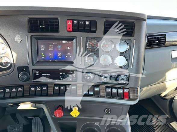 Kenworth T880 Tractor Units
