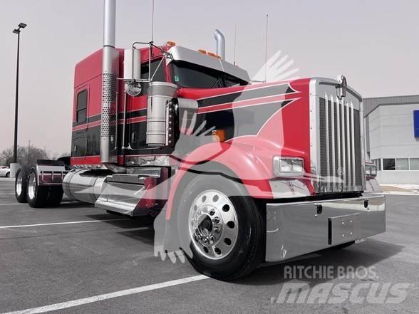 Kenworth W900L Tractor Units