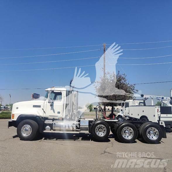 Mack CL733 Tractor Units