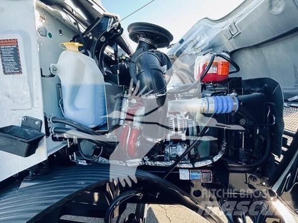 Mack MD6 Construction - Others