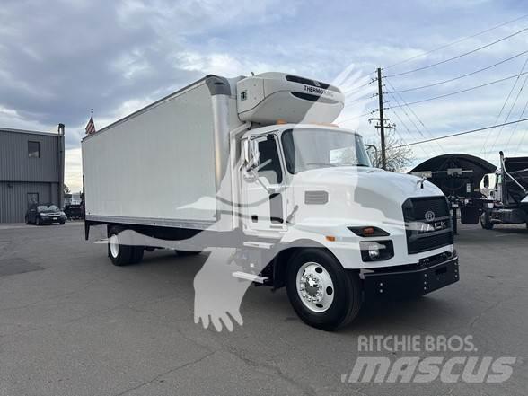 Mack MD6 Construction - Others