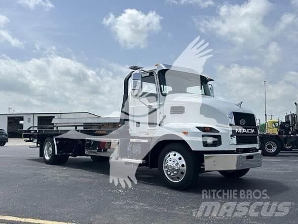 Mack MD6 Construction - Others