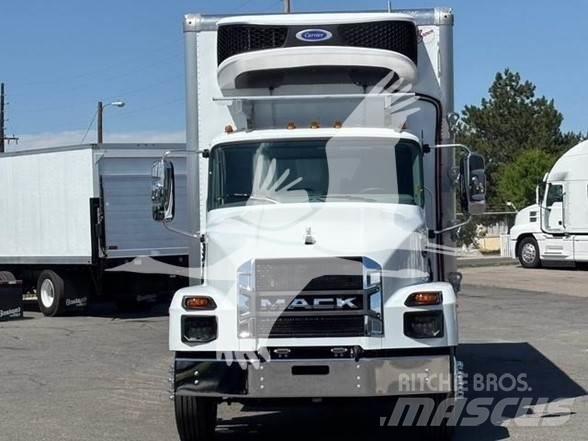 Mack MD6 Construction - Others