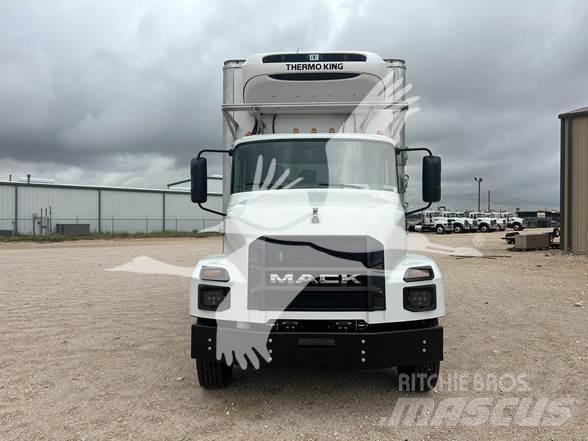 Mack MD6 Construction - Others