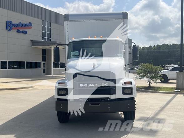 Mack MD6 Construction - Others
