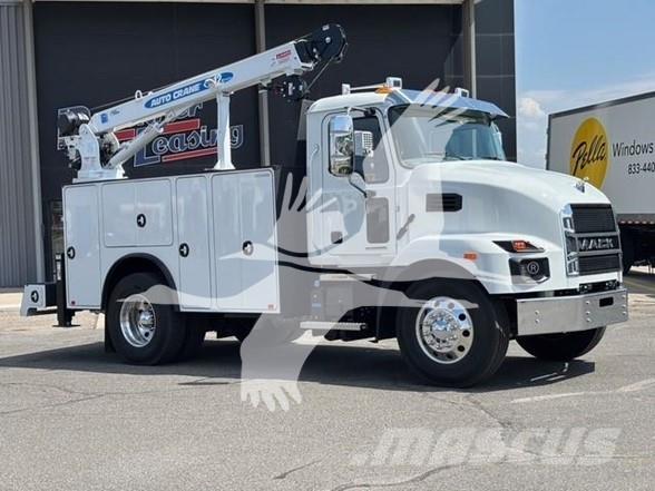 Mack MD6 Construction - Others