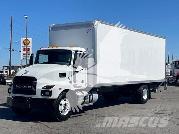 Mack MD6 Construction - Others