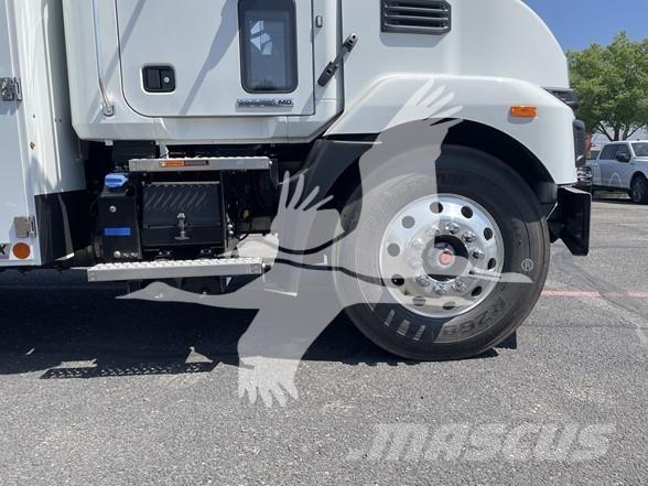 Mack MD6 Construction - Others