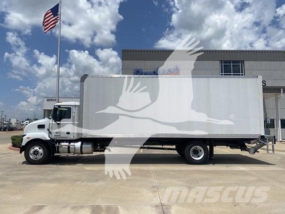 Mack MD6 Construction - Others