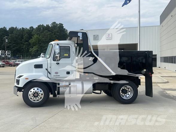 Mack MD7 Tipper trucks