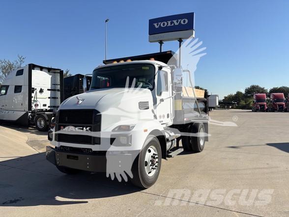 Mack MD7 Tipper trucks