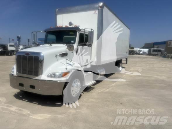 Peterbilt 337 Construction - Others