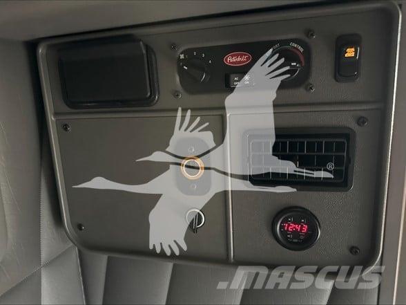 Peterbilt 389 Tractor Units