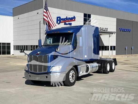 Peterbilt 579 Tractor Units