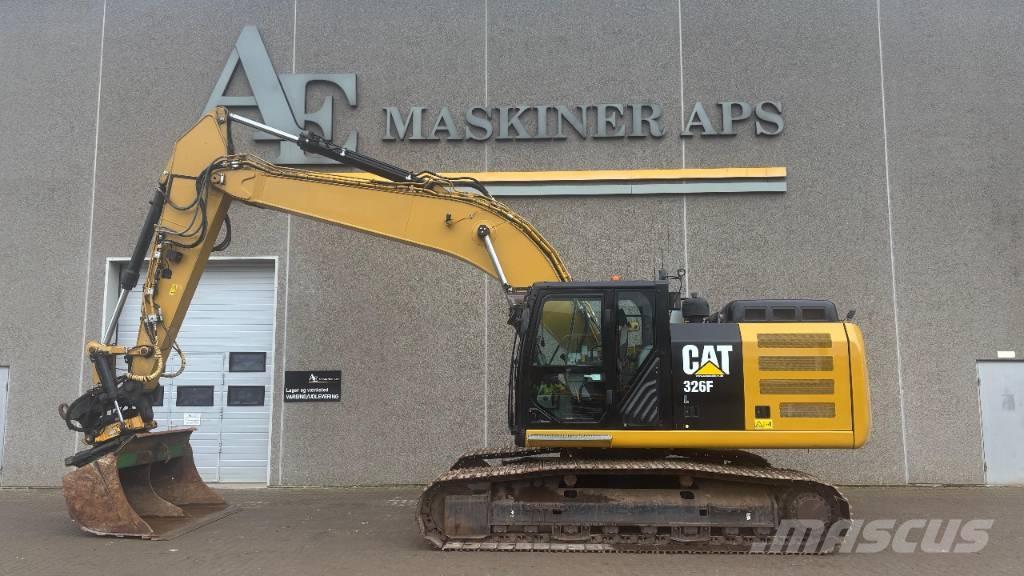 CAT 326 F L Crawler excavators