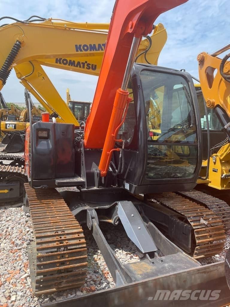 Hitachi ZX 70 Crawler excavators