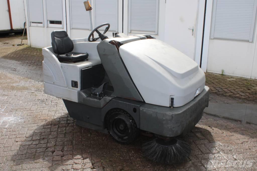 Nilfisk SR1601 Sweepers