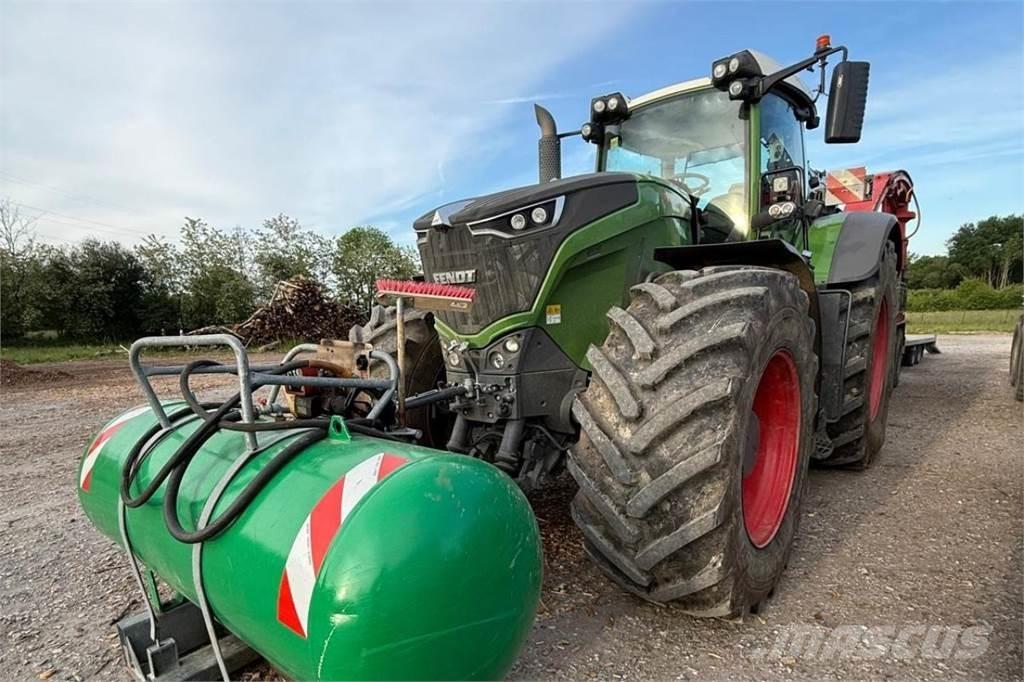Fendt 1050 Tractors