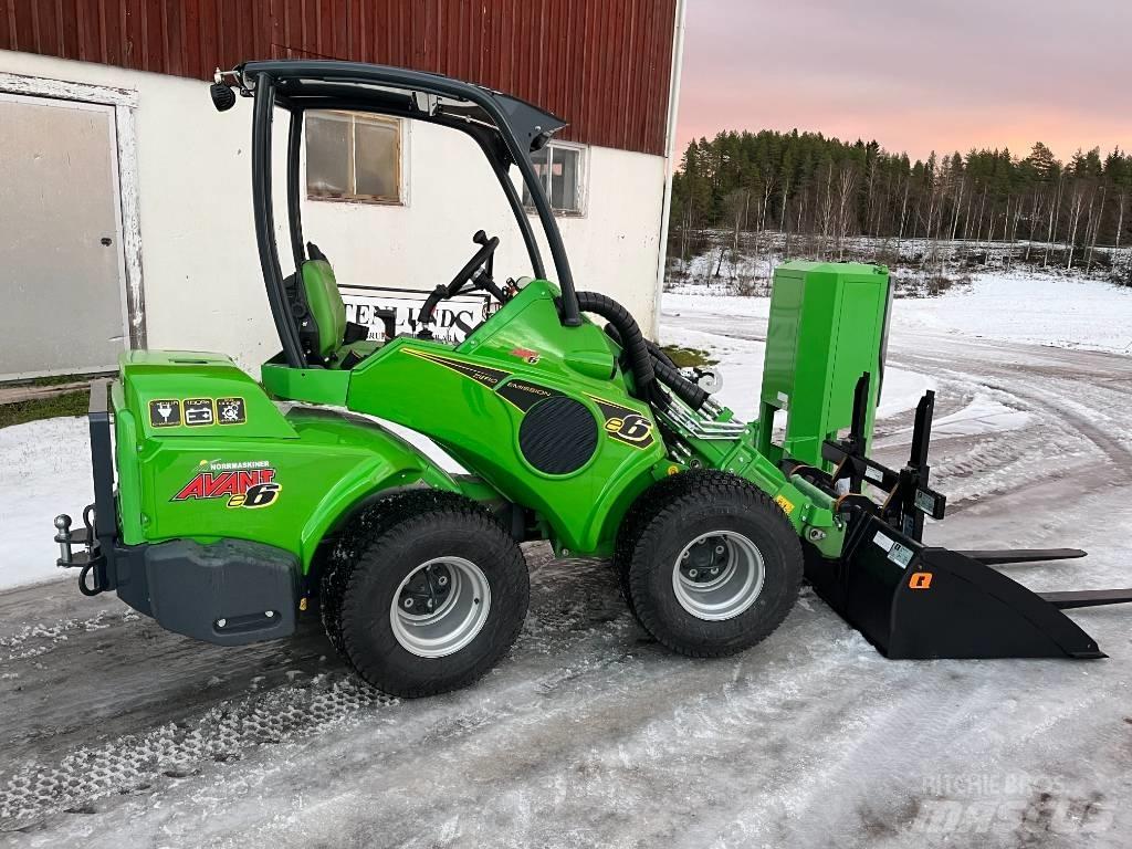 Avant E6 Multi purpose loaders