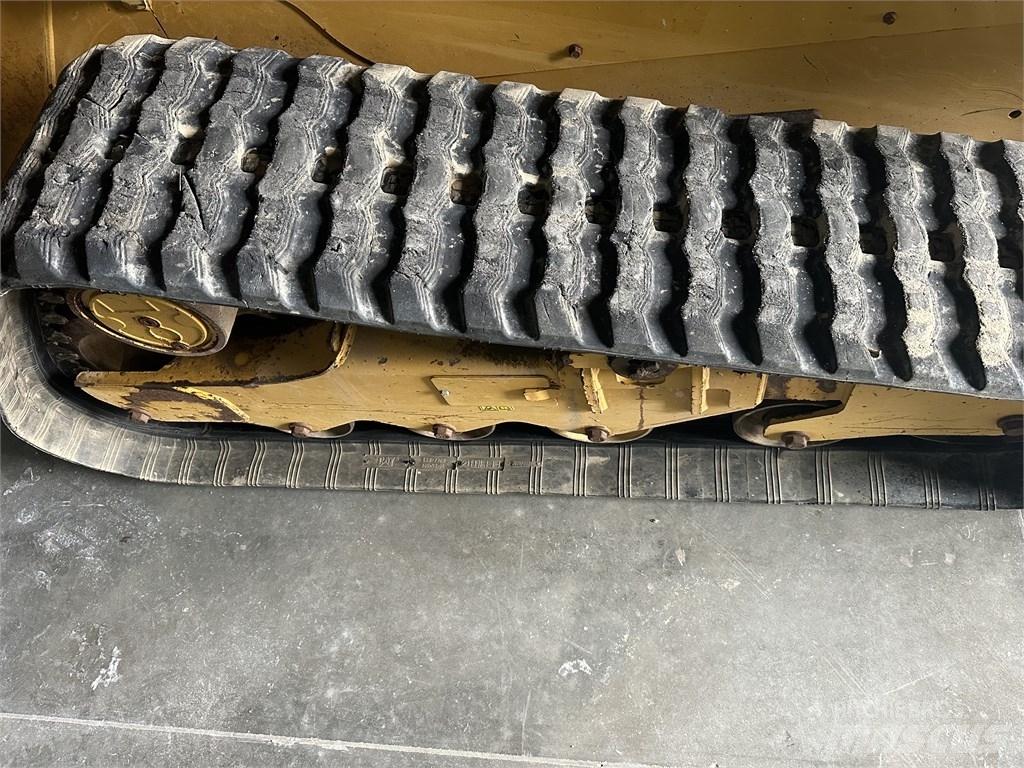 CAT 259D3 Skid steer loaders