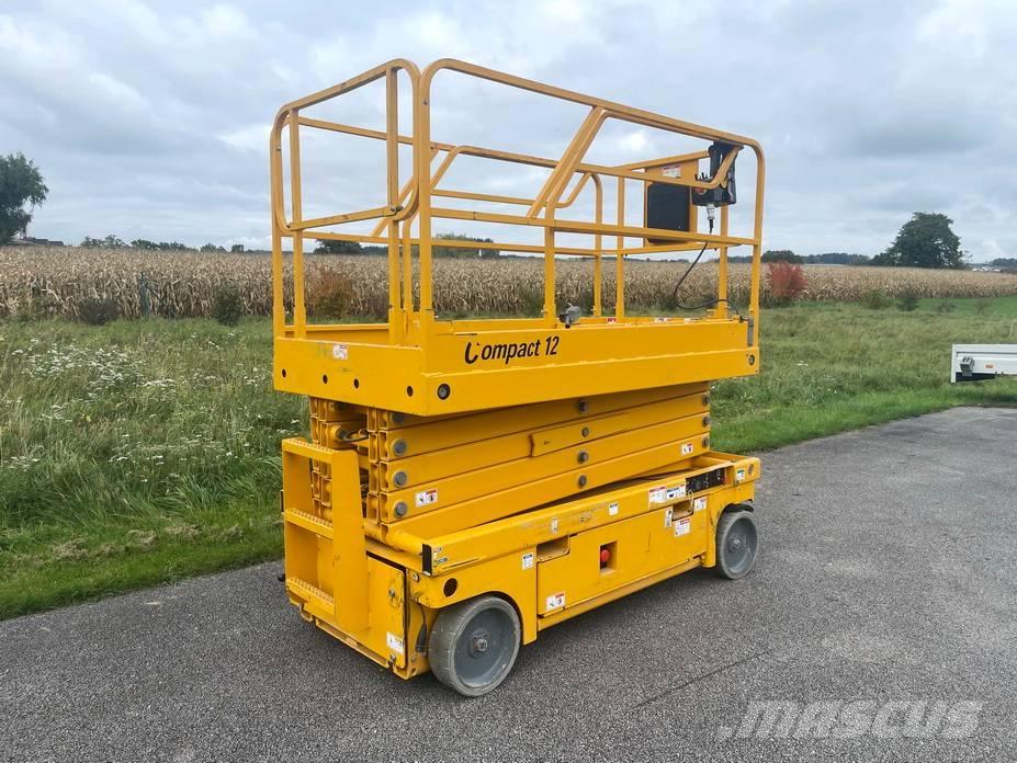 Haulotte Compact 12 Scissor lifts