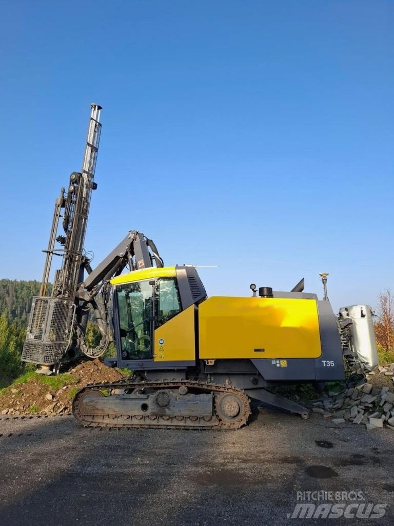 Epiroc Smartroc T35 Surface drill rigs