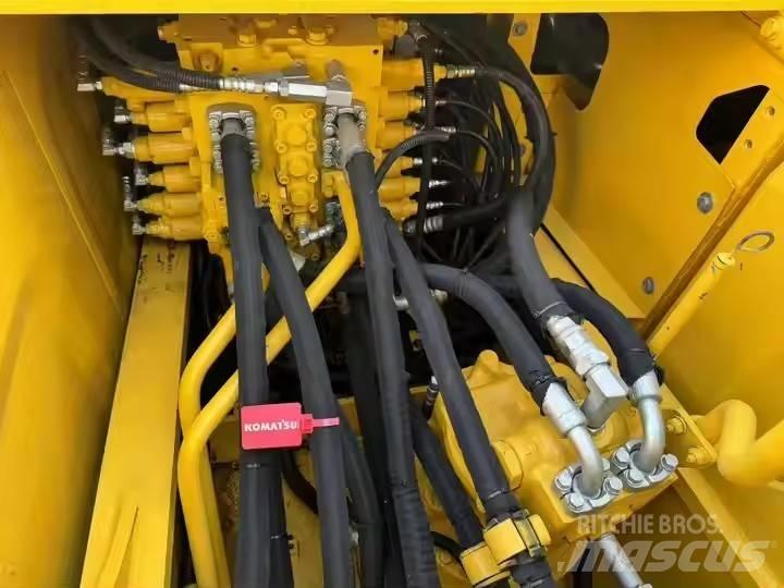 Komatsu PC 210 LC Crawler excavators