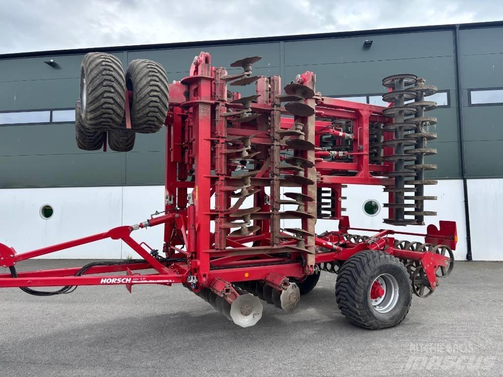 Horsch Joker 10 RT Disc harrows