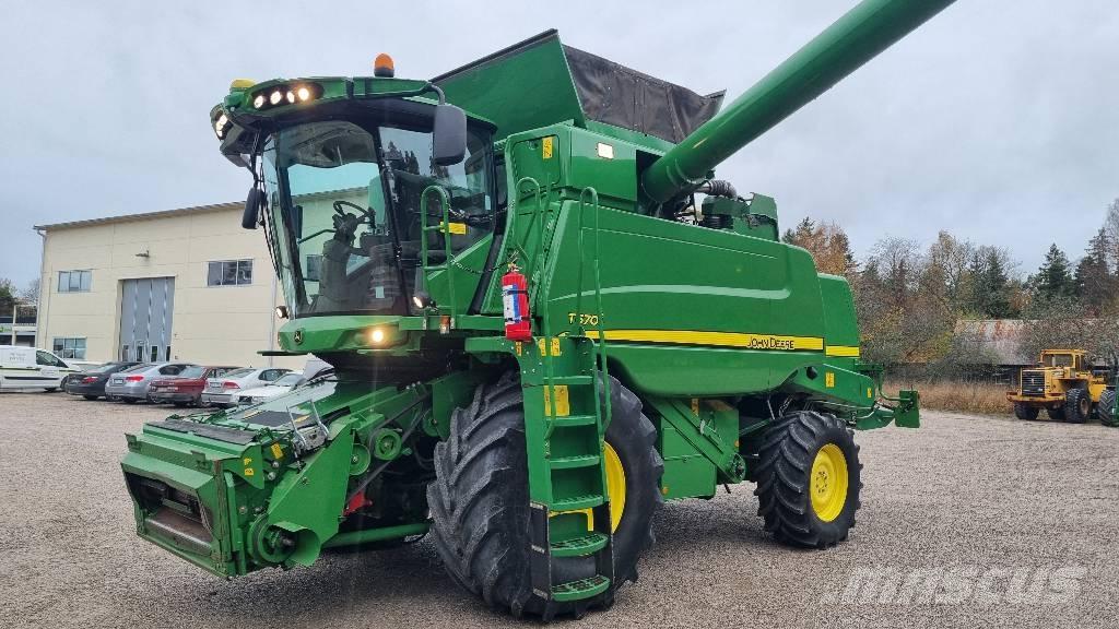 John Deere T 670 i Combine harvesters