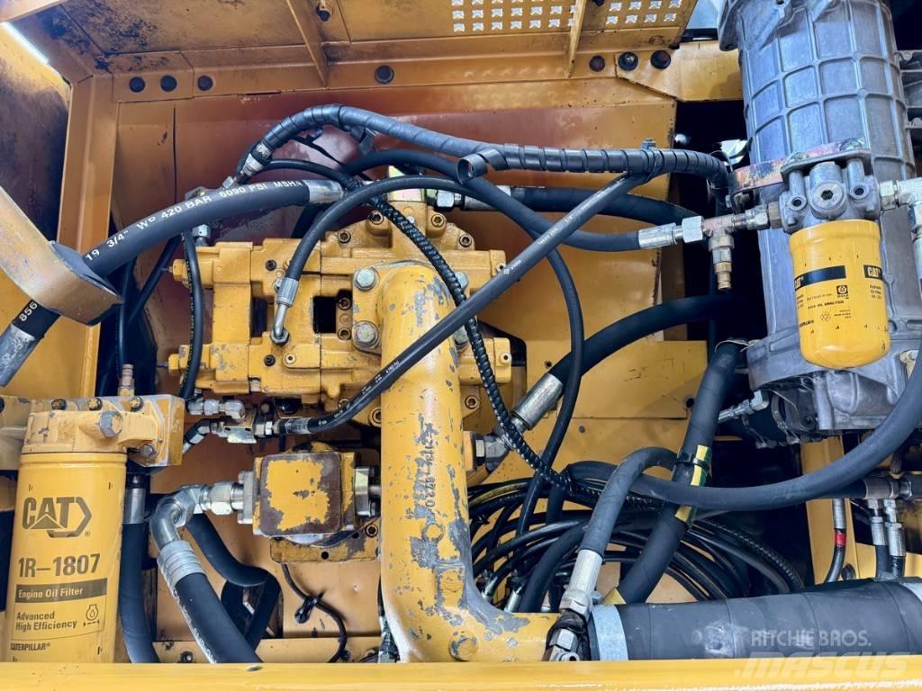 CAT 325 B LN Crawler excavators