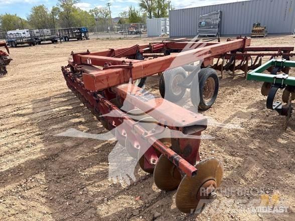  DISK Disc harrows