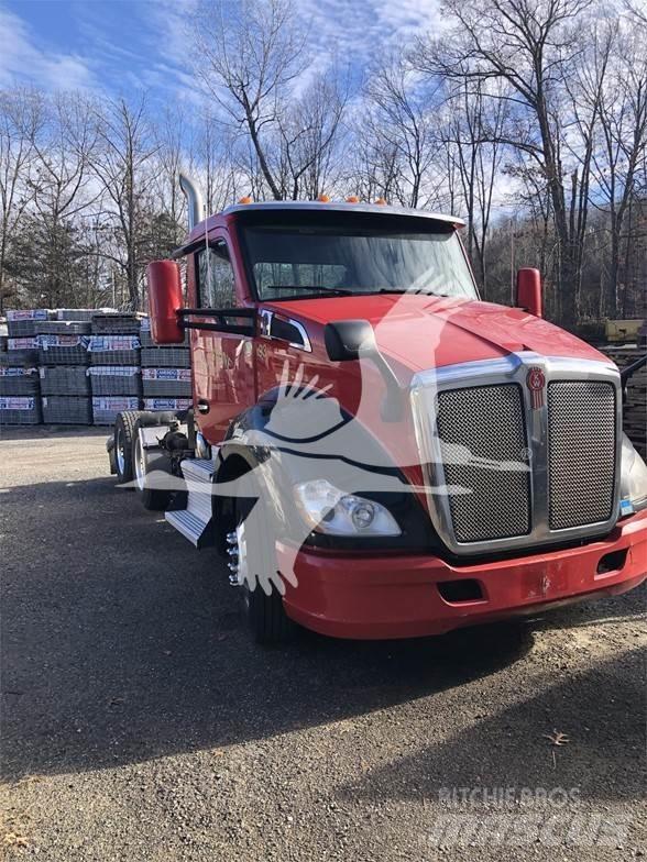 Kenworth T680 Tractor Units