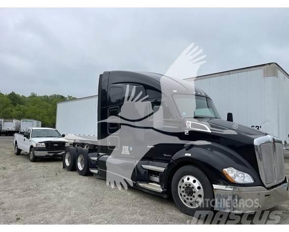 Kenworth T680 Tractor Units