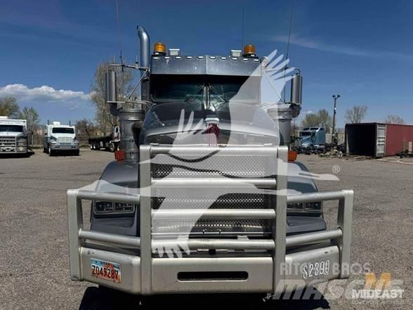 Kenworth T800 Construction - Others