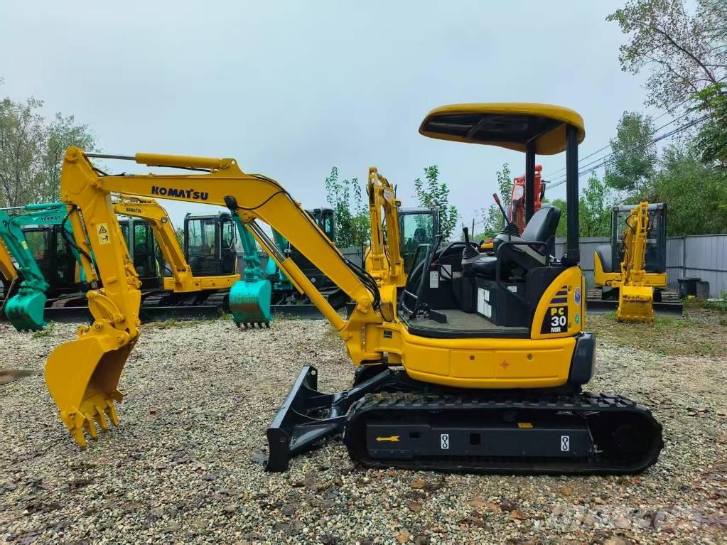 Komatsu PC 30 Mini excavators < 7t (Mini diggers)