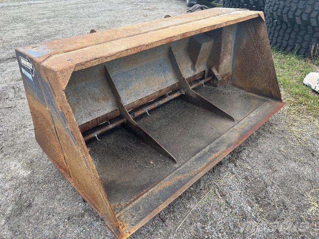 Drivex Sandspridare Sand and salt spreaders