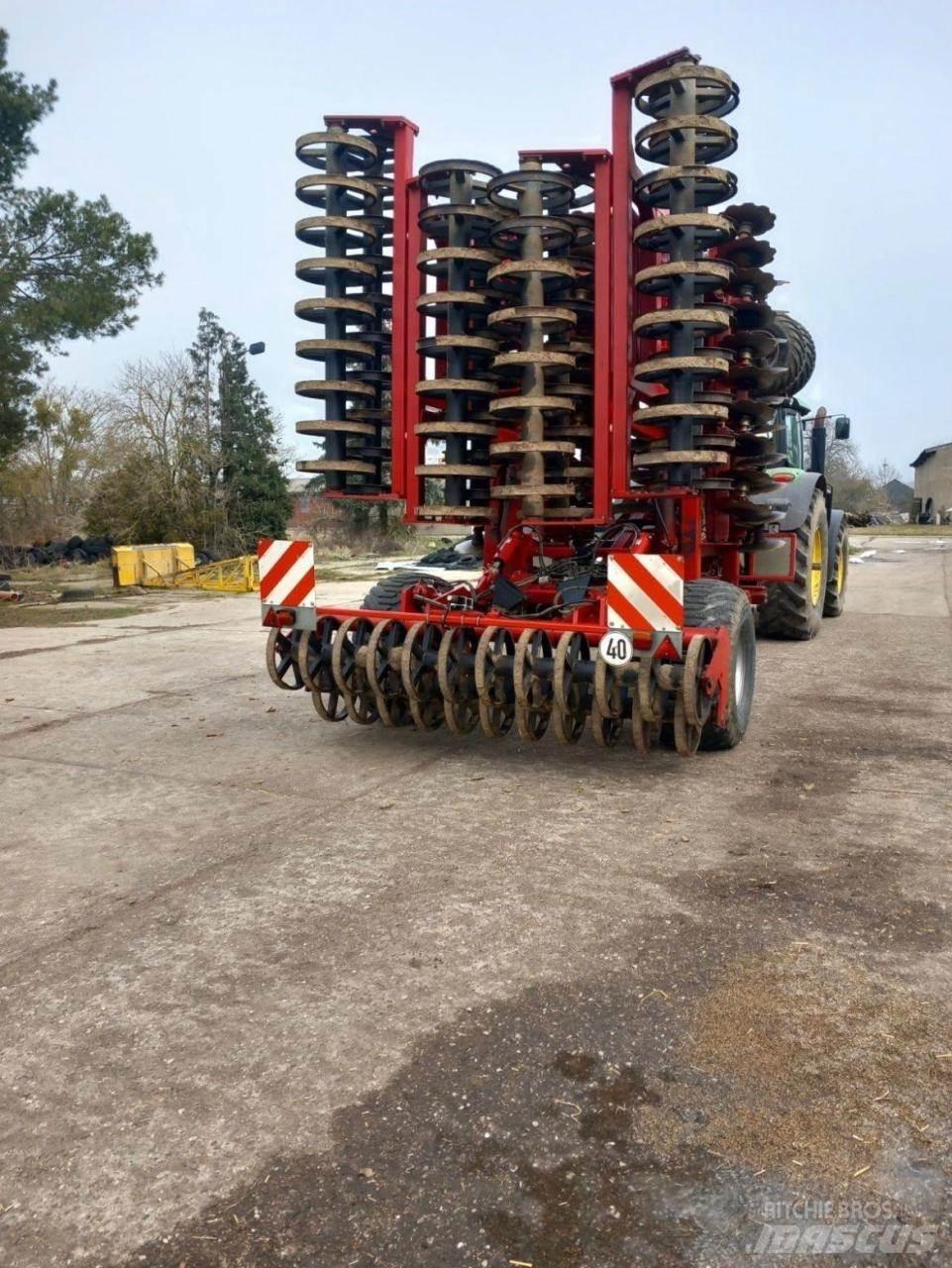 Horsch Joker 12 RT Disc harrows