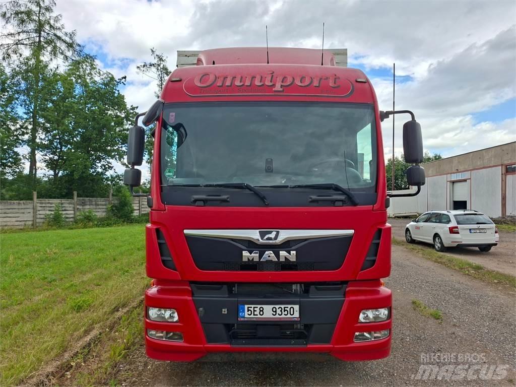 MAN TGM 18.290 Flatbed / Dropside trucks