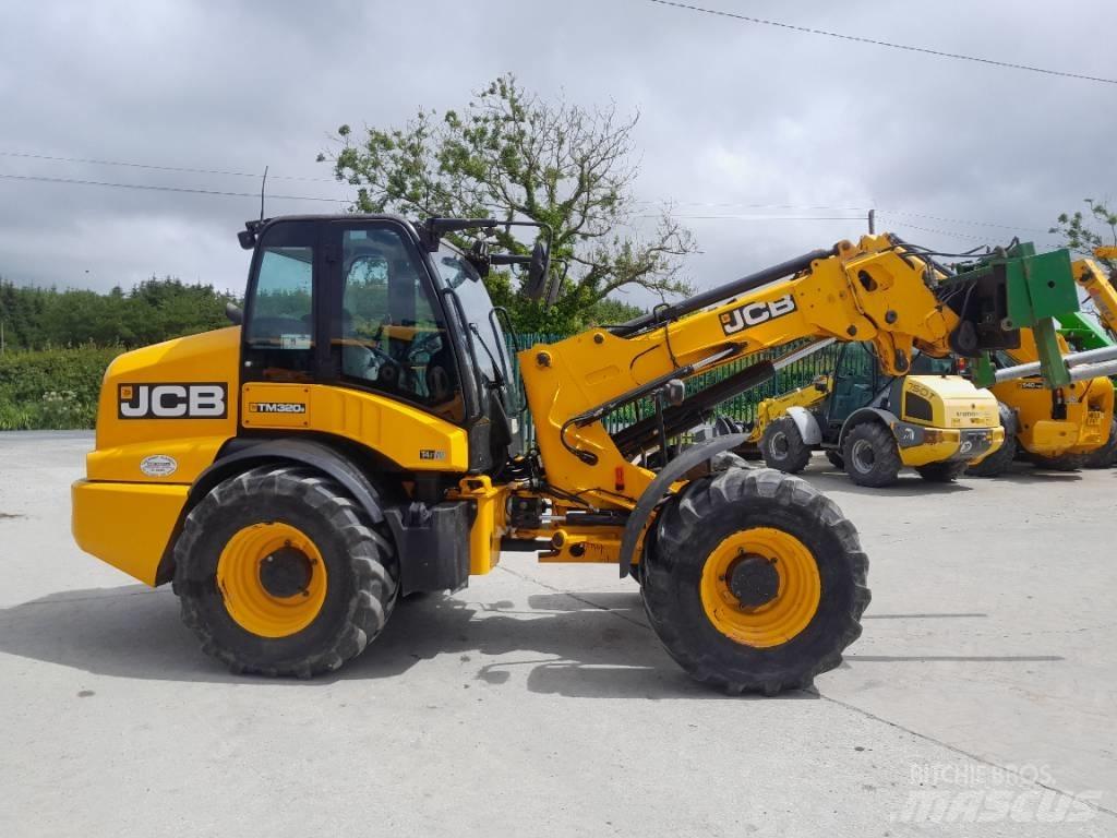JCB TM 320 Telehandlers for agriculture