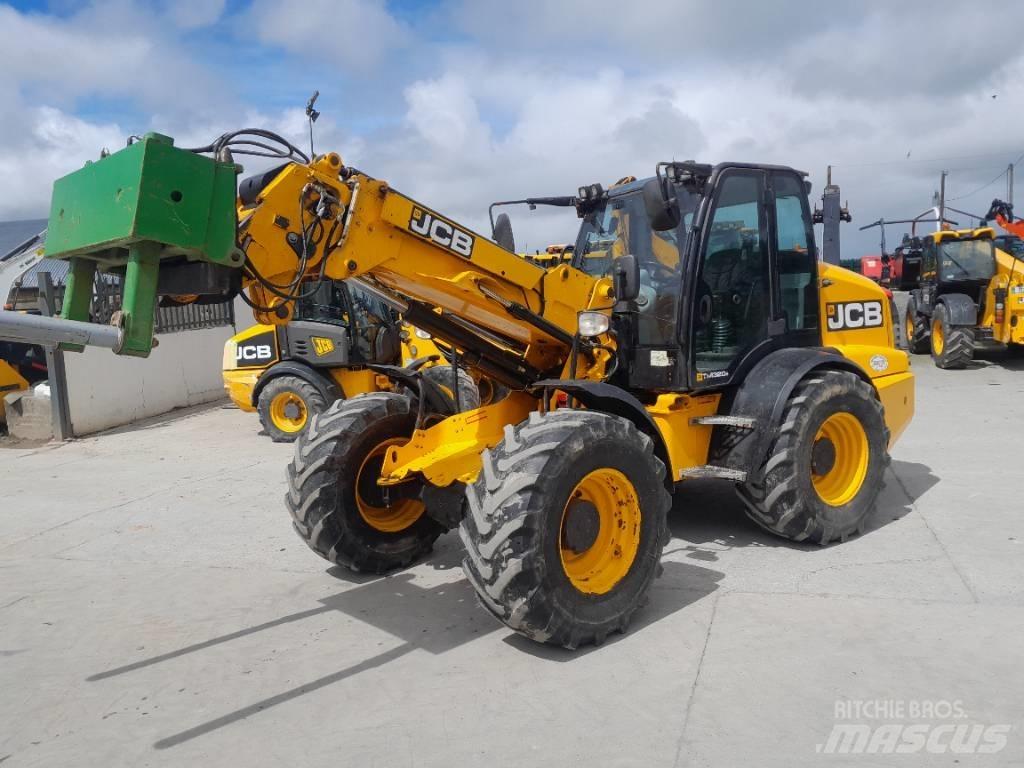 JCB TM 320 Telehandlers for agriculture
