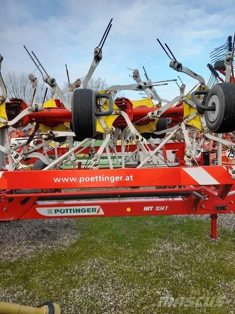 Pöttinger hit 12.14t Rakes and tedders