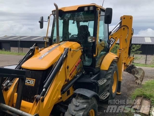 JCB 3 CX Backhoe loaders