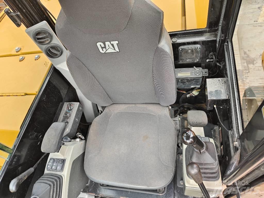 CAT 305.5 E2 Mini excavators < 7t (Mini diggers)