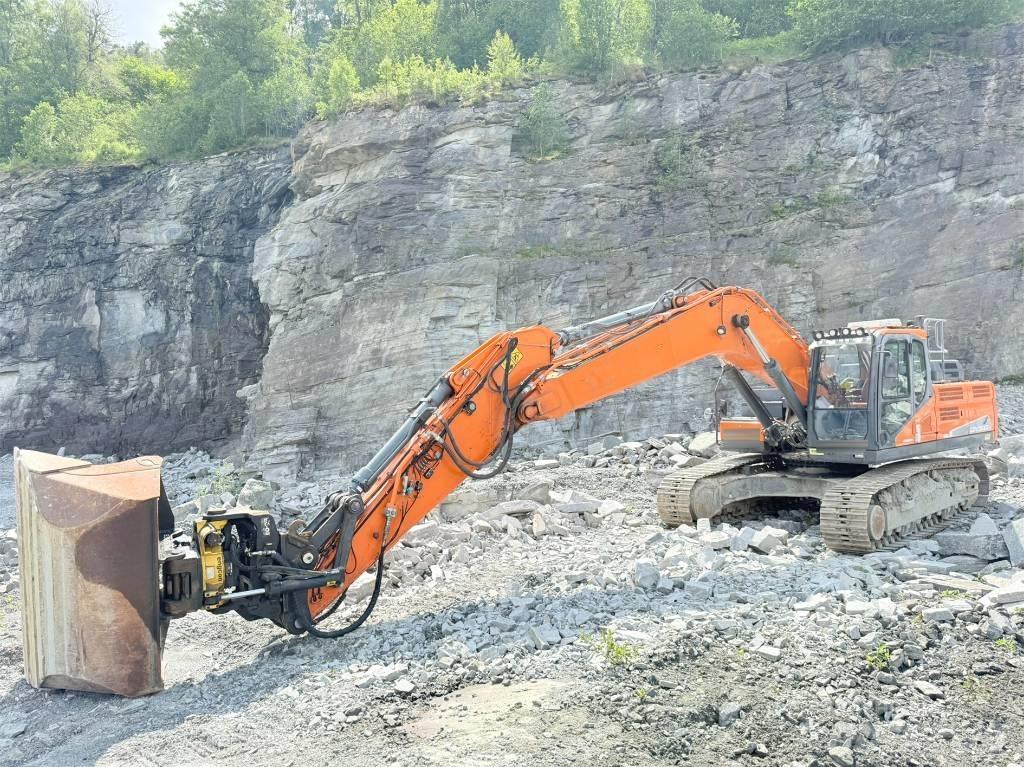 Doosan DX 300 LC-5 Crawler excavators