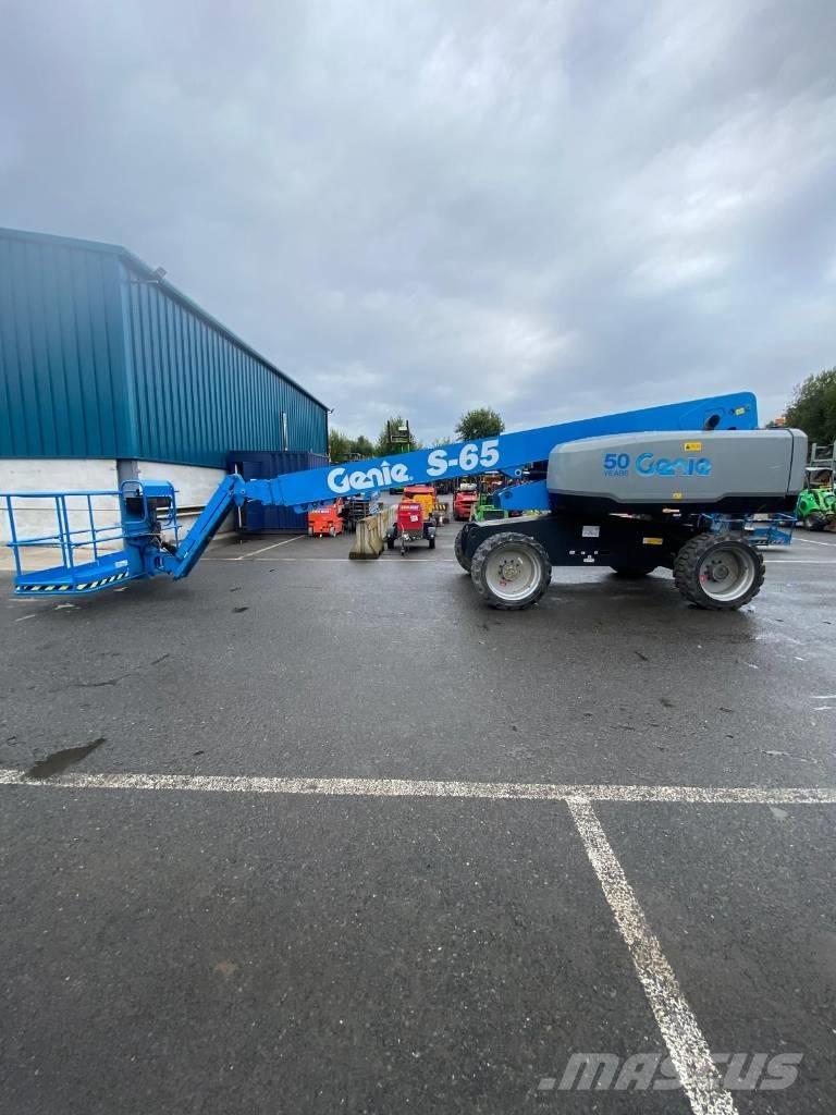 Genie S 65 Telescopic boom lifts