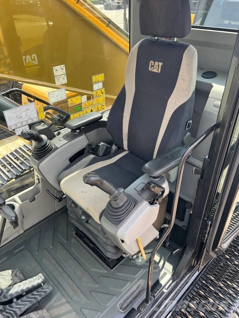 CAT MH336F Waste / industry handlers