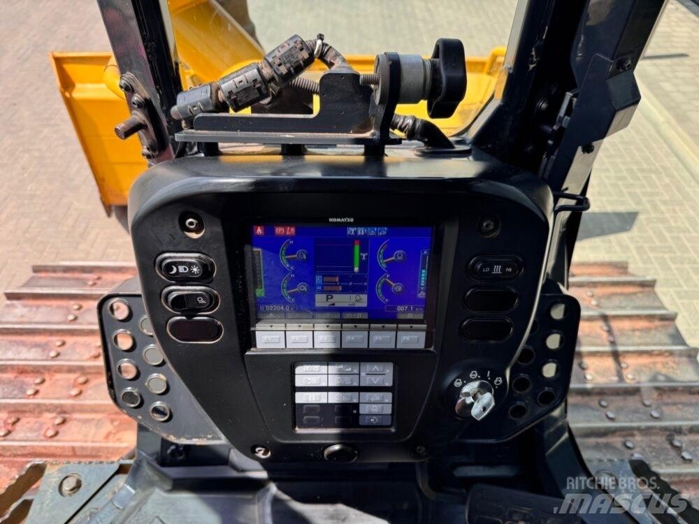 Komatsu D51PXi-24EO Crawler dozers